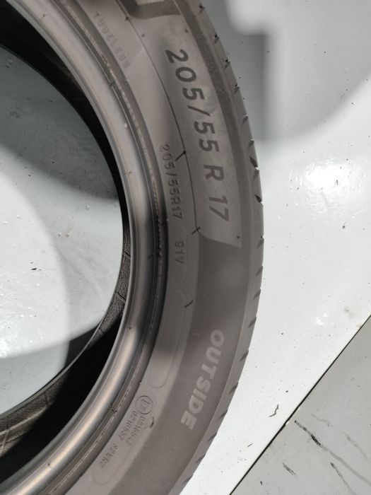 2 pneus semi novos 205-55R17 Michelin - Oferta dos Portes 120 Euros