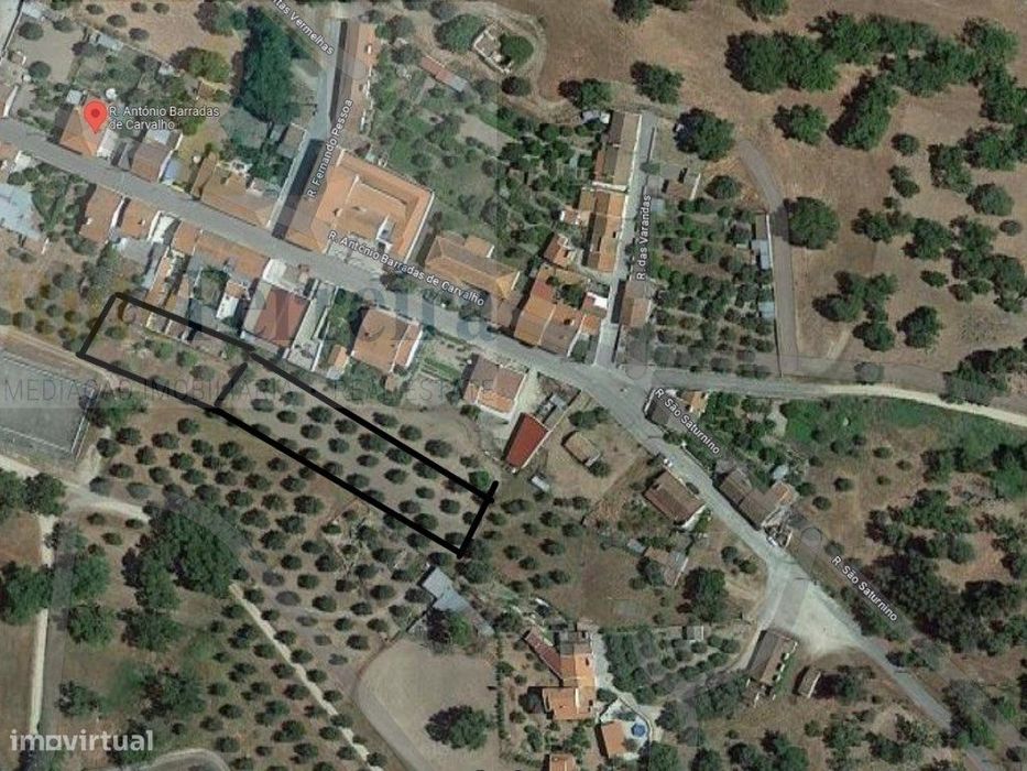 Lote de Terreno para construção e terreno urbano com área total de ...