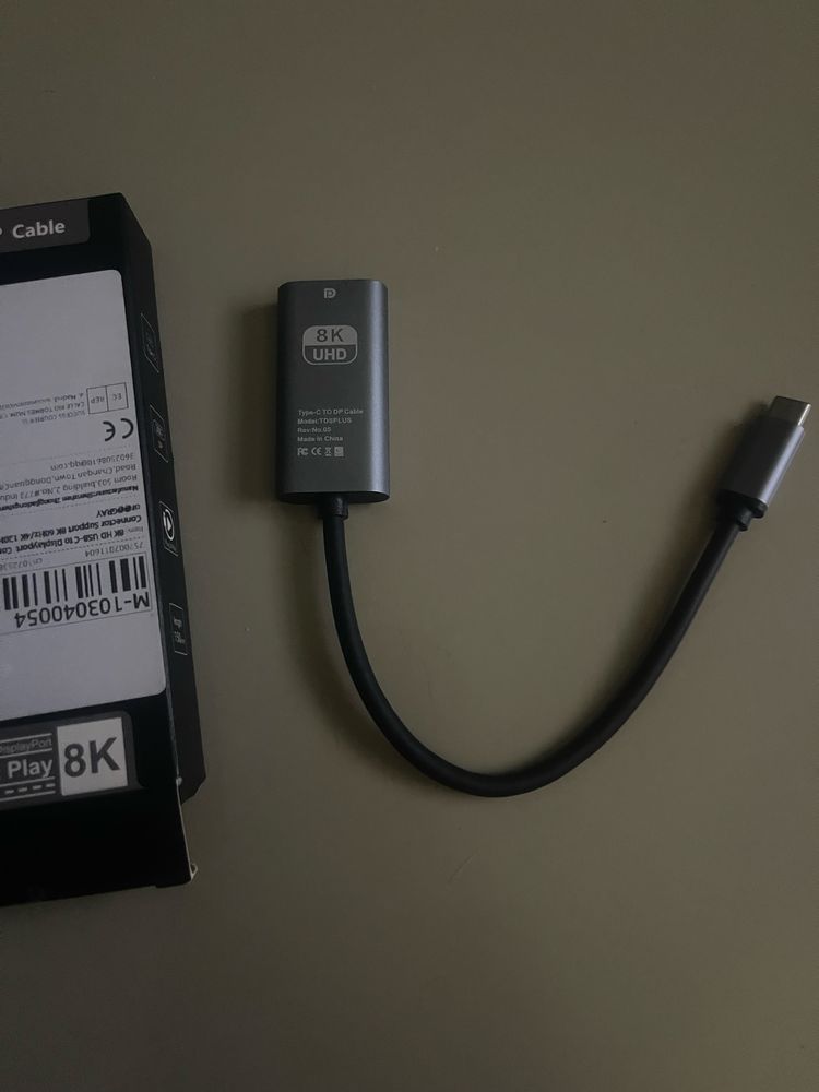 Vendo adaptador 8 k plug and play