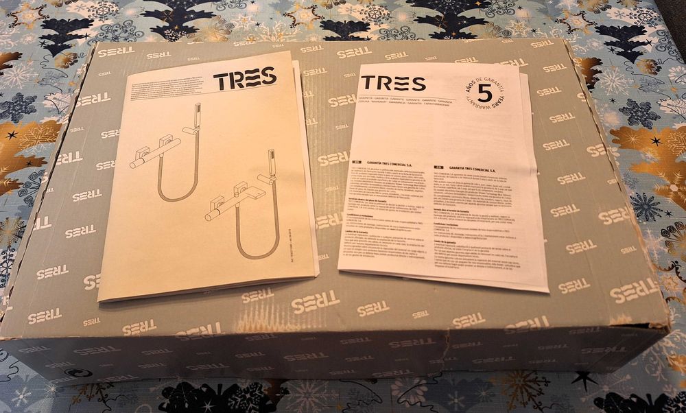 Bateria ścienna prysznicowa Tres