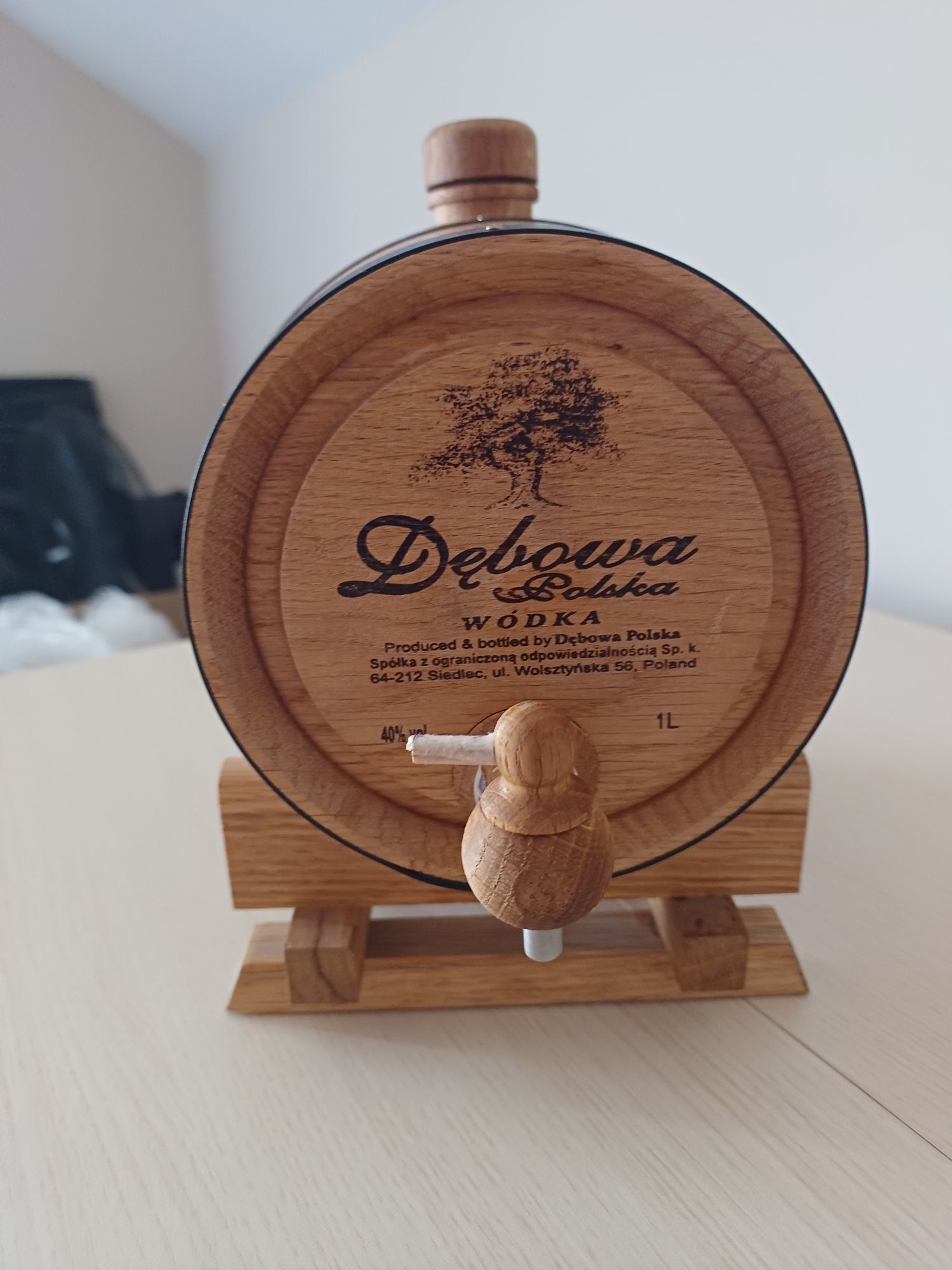 Beczka antałek drewniana na alkohol z kranikiem na prezent