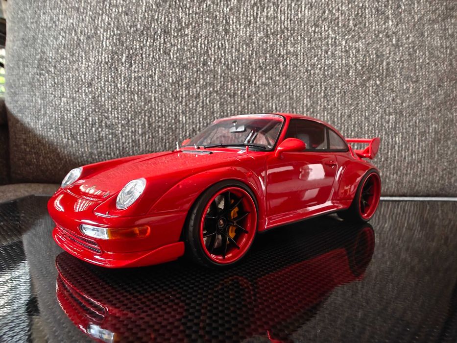 GT SPIRIT 1:18 Porsche 911 RSR Red GT366 limit 1100 komplet box