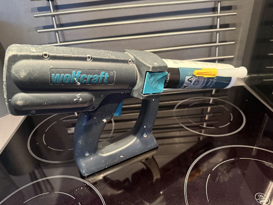 Wolfcraft pistolet do kleju silikonu mas uszczelniających