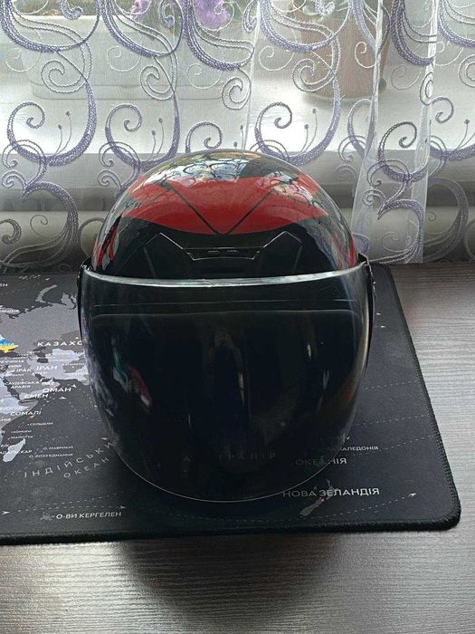 Шолом F2 Predators