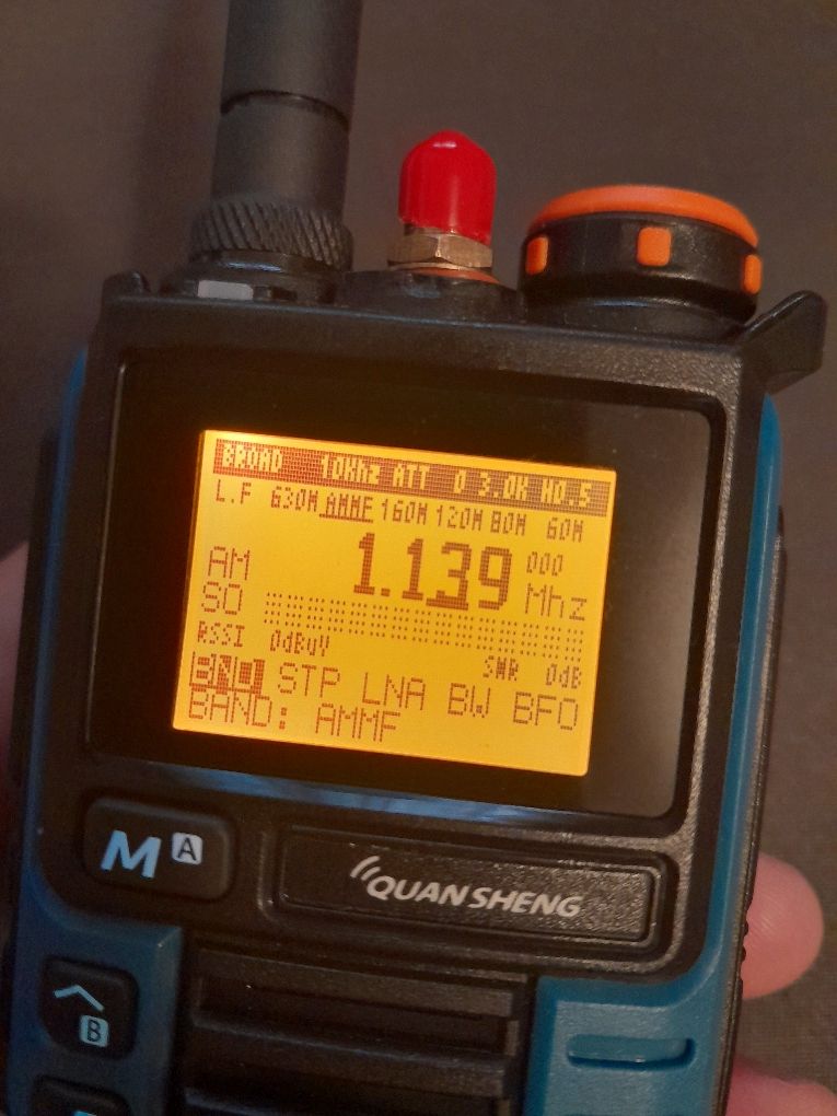 Radio amador Quanshenk K5(99) modificado para HF com modulo  SI4732