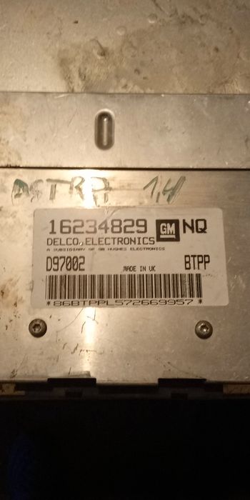 Продам ЕБУ (мозги) на Опель Астра 1.4