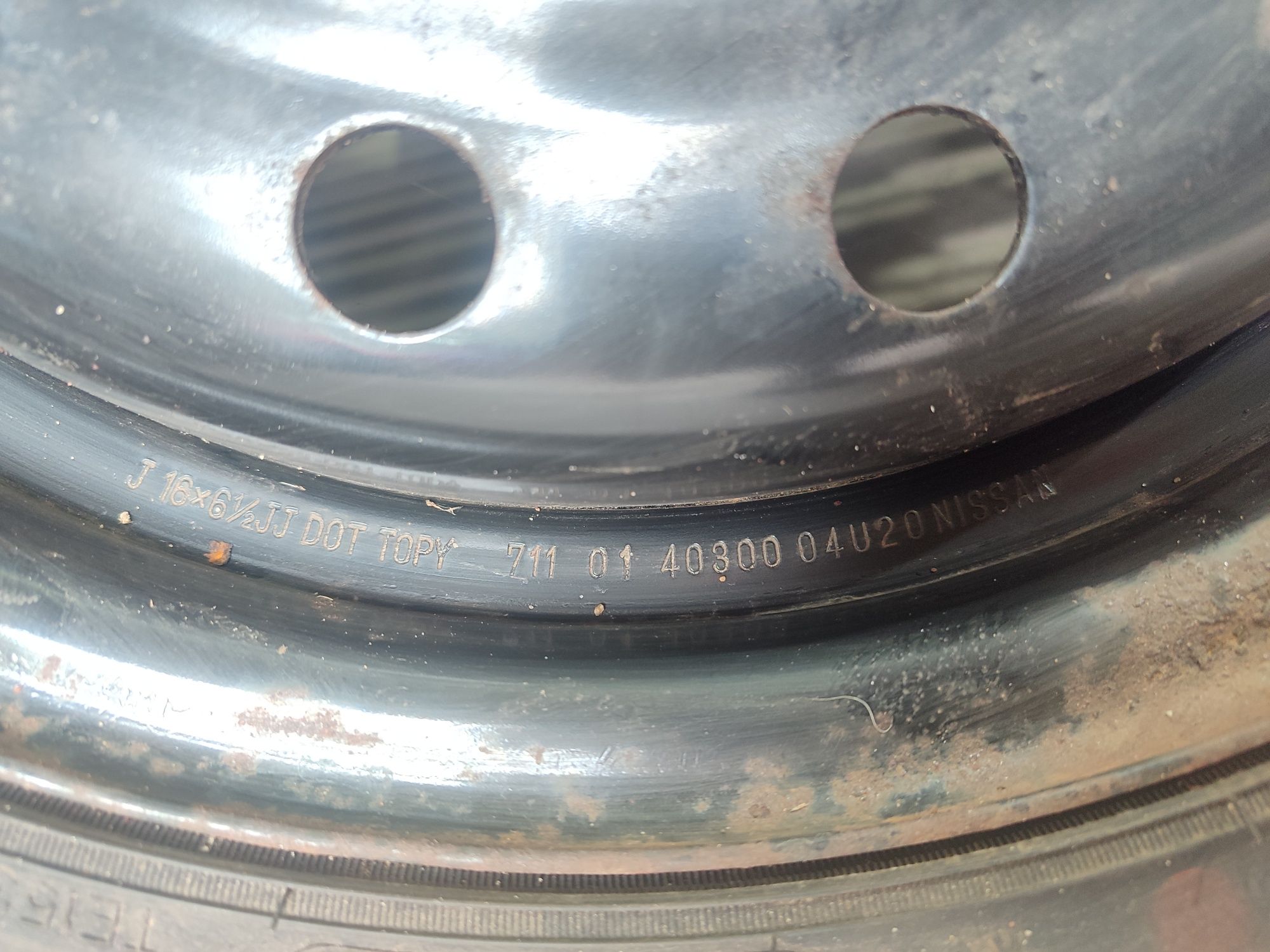 Запаска Nissan. R-16. 5×114.3