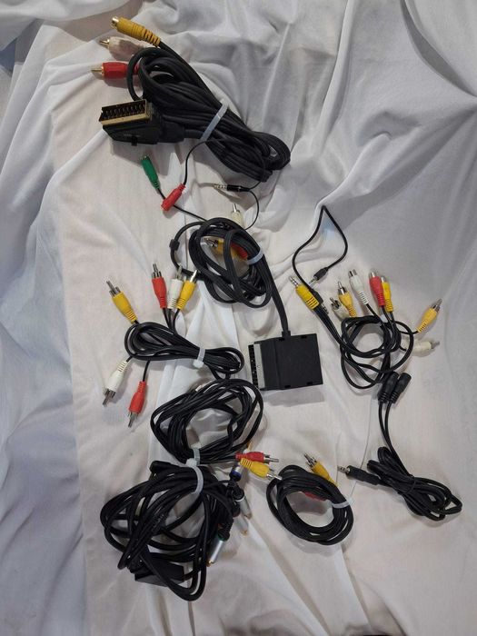 Vários Cabos Som Imagem