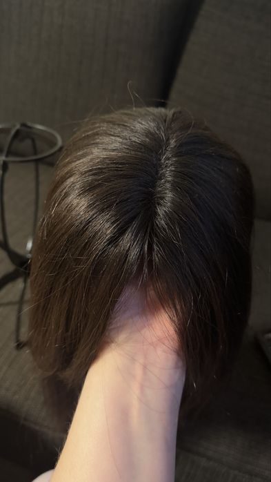 СРОЧНО Парик из натуральных женских волос НЕ ОДЕТ НИ РАЗУ