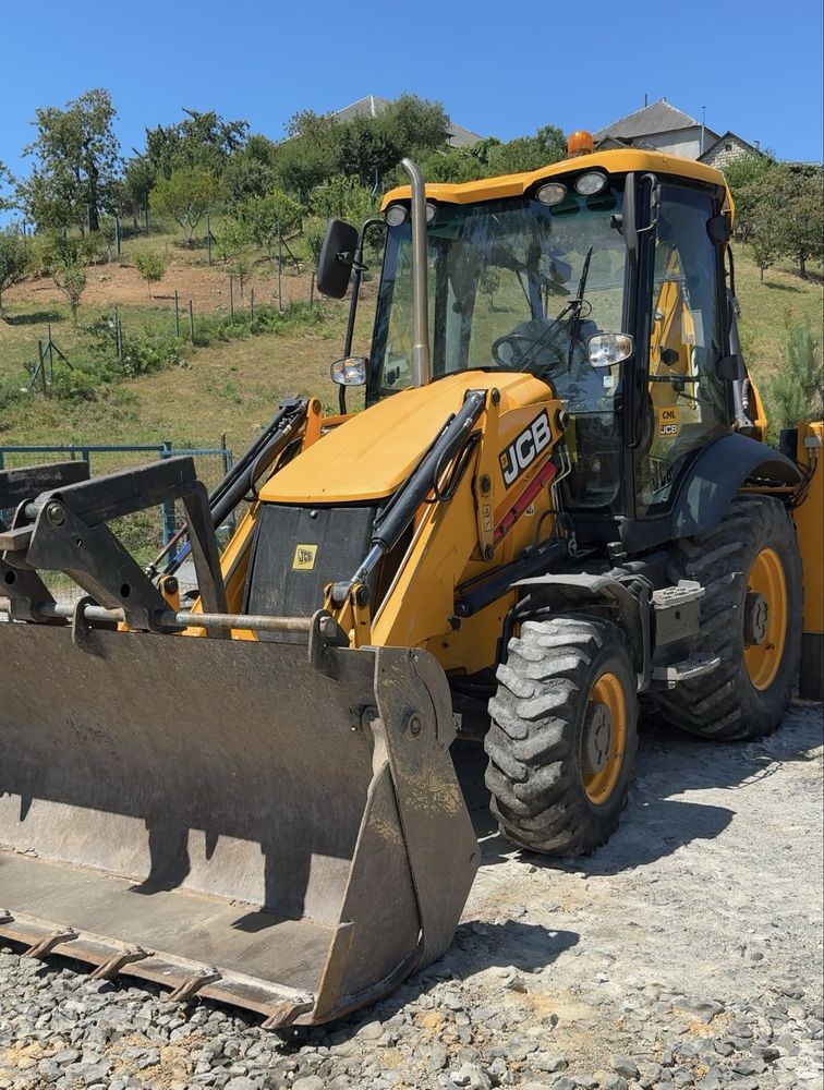 Jcb 3cx 2018.