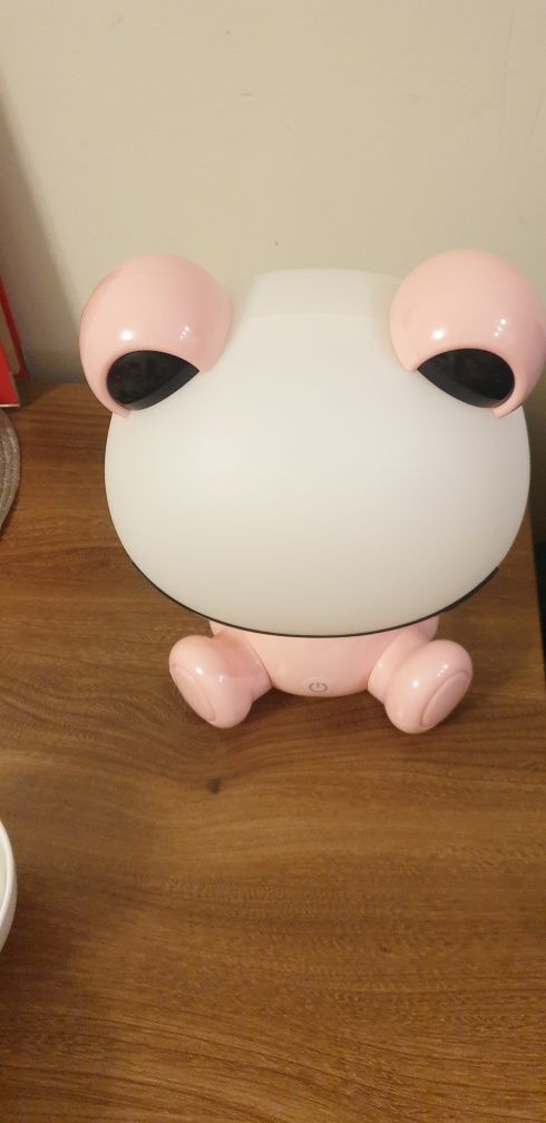 Lampka nocna led żabka