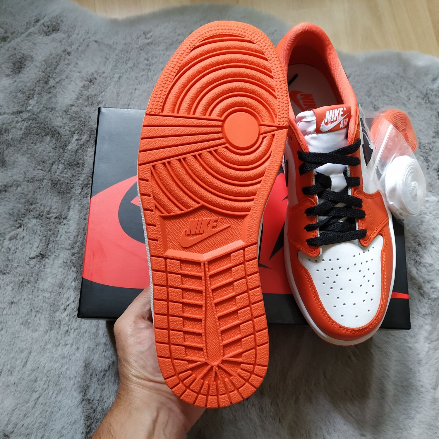 Air Jordan 1 Low Starfish EU 43 US 9.5