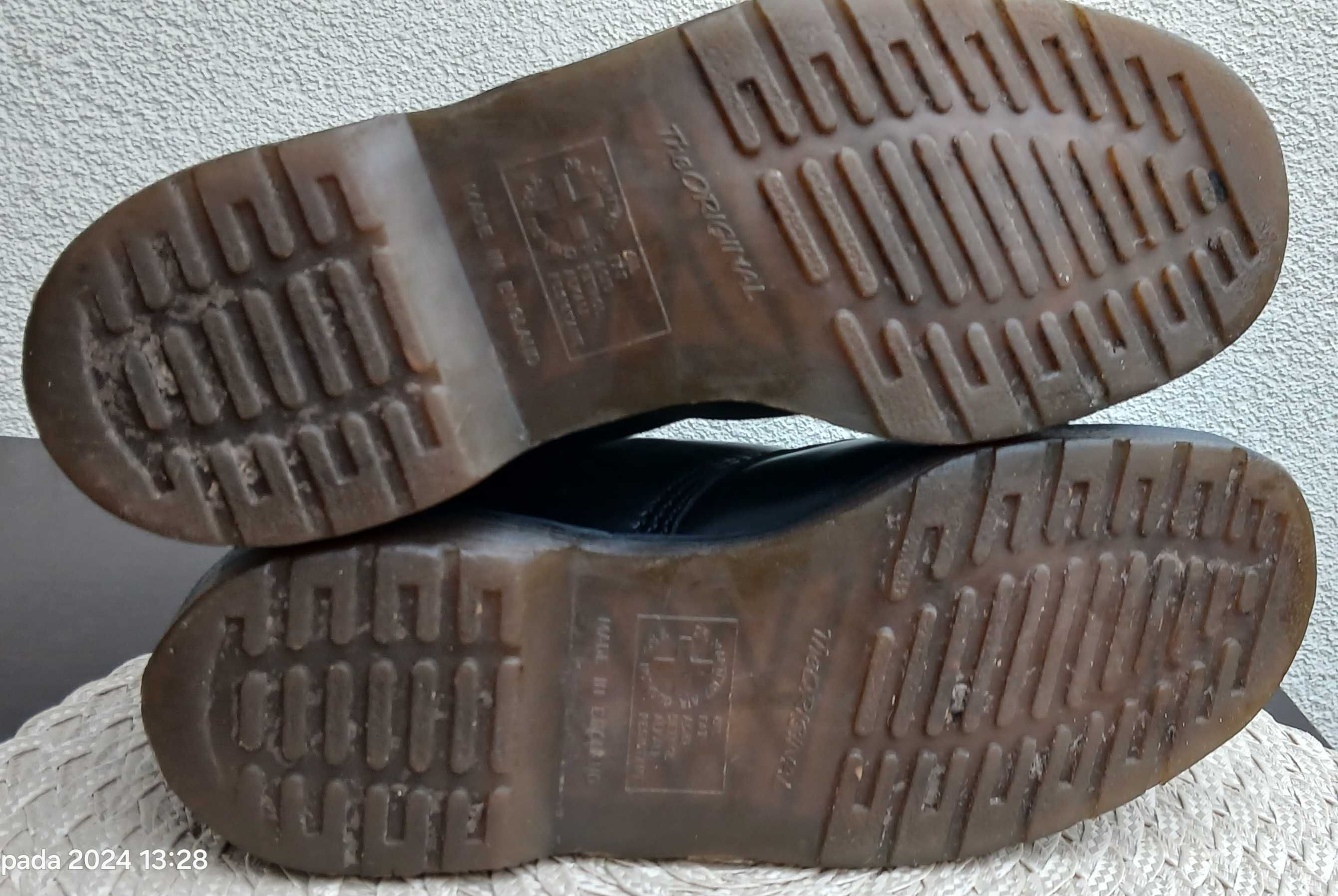 Martens 1460, made in england. Rozmiar 8