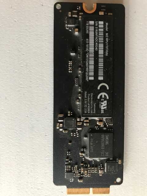 Apple SSD Samsung MZ-KPU1T0T/0A6 1TB PCIe SSD