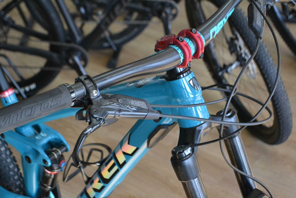 Rower MTB Trek Full Stache 8 Roz. M