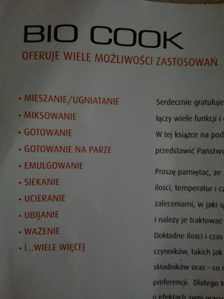 Robot kuchenny gotuje wyrabia ciasto miksuje Bio Cook