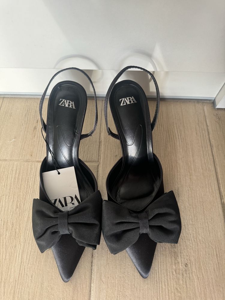 Туфлі Zara з бантами