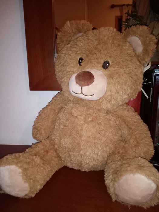 Peluche castanho