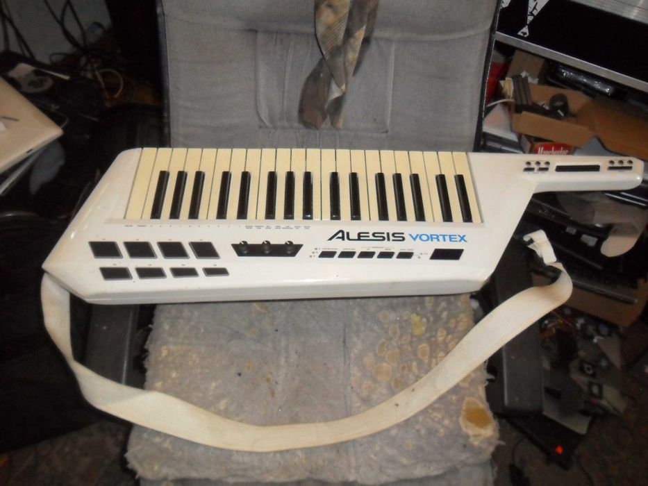 intrumentos para produçao,produtores,dj,teclistas,etc(LER O ANUNÇIO)