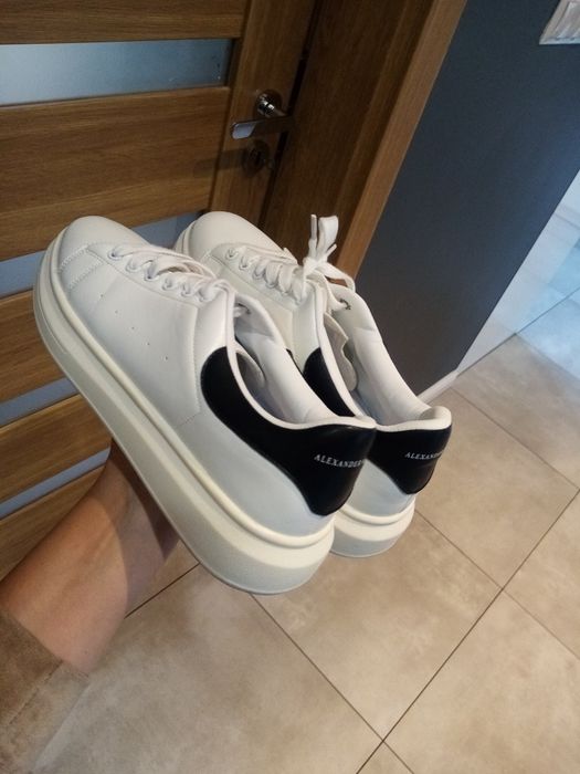Sneakersy Alexander McQueen 43