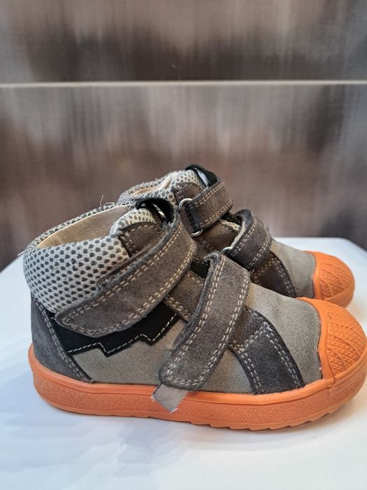 Buty chłopięce trzewiki jesienne na rzepy przejściowe Bartek rozmiar24