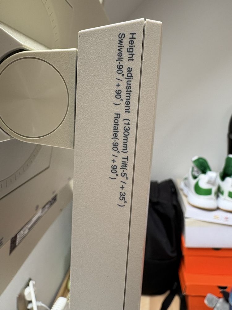 Monitor Asus bialy