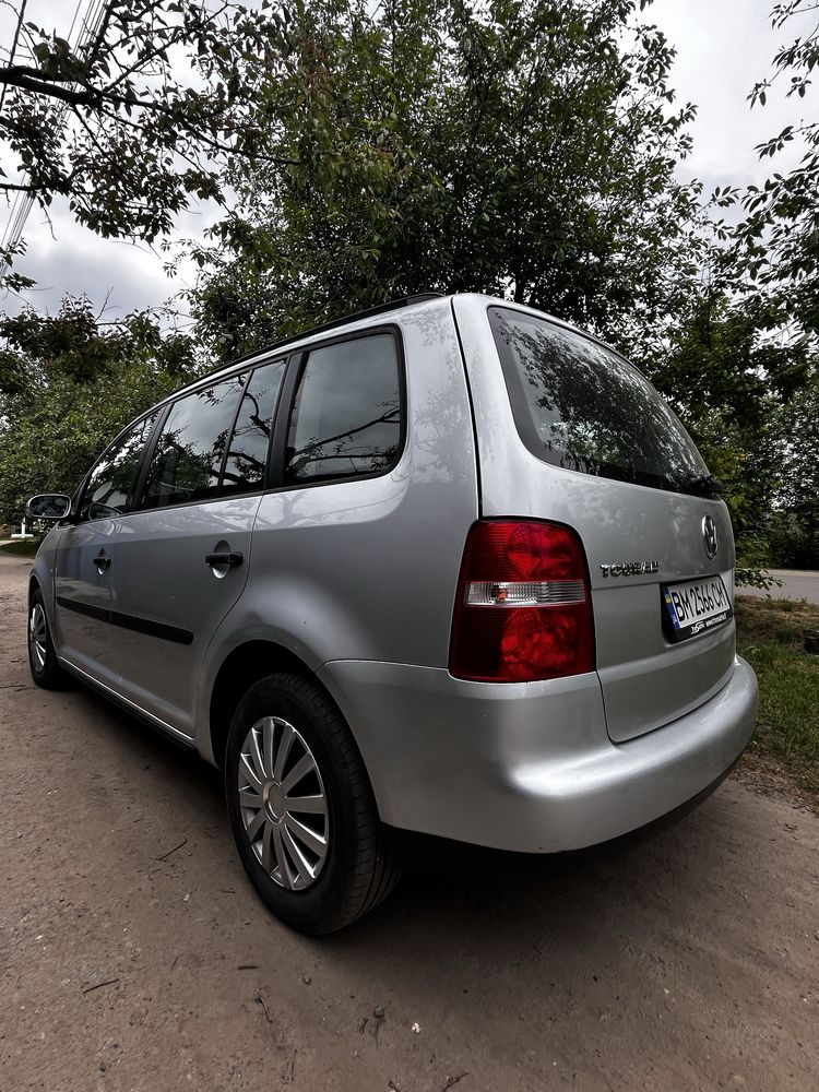 Volkswagen Touran