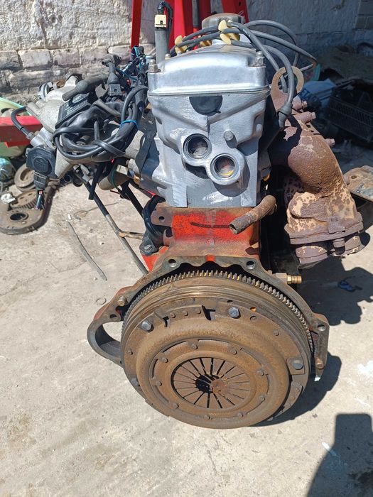 Двигатель Вольво 360 Бензин 2.0 Volvo Инжектор Мотор