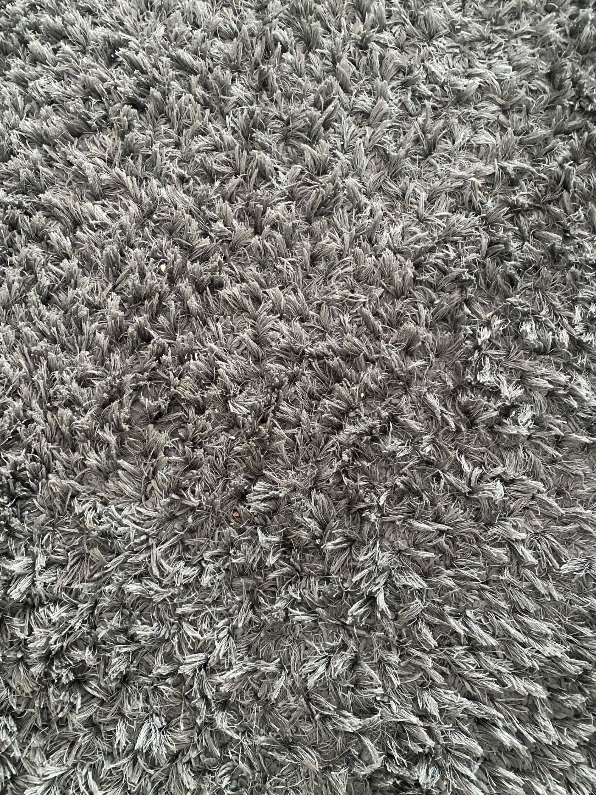 Tapete cinzento para sala ou quarto