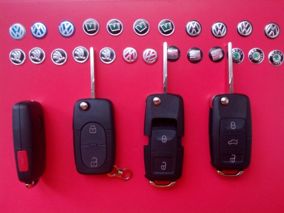 Логотипи на відкидні корпуси ключей є всі види від 11мм до 14мм