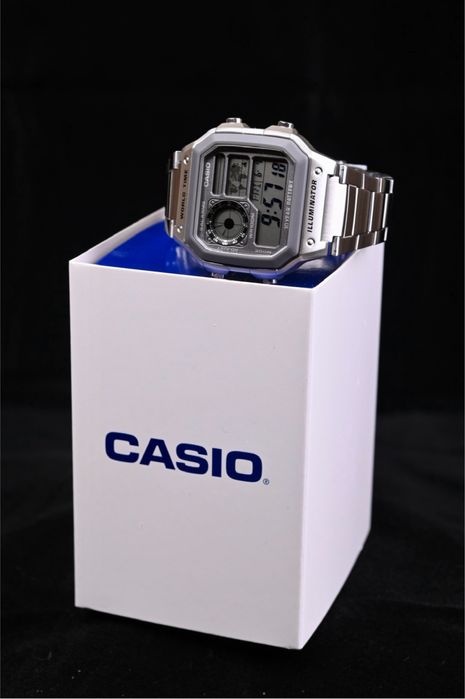 Годинник наручний Casio AE-1200WHD-7A новий оригінал