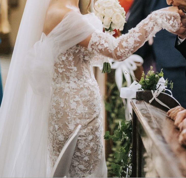 Piękna Suknia ślubna