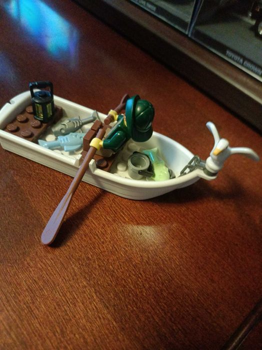 Lego rybak z łódką akcesoria do pasuje zestawu latarnia morska 21335