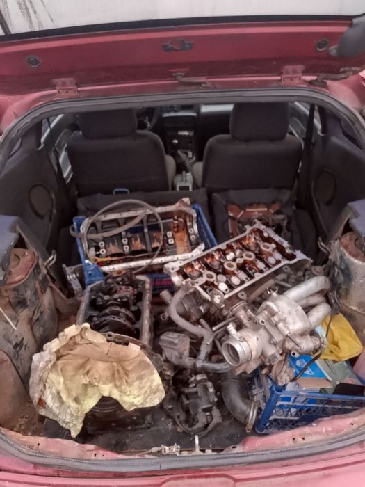 Продам обмен Мазда 323