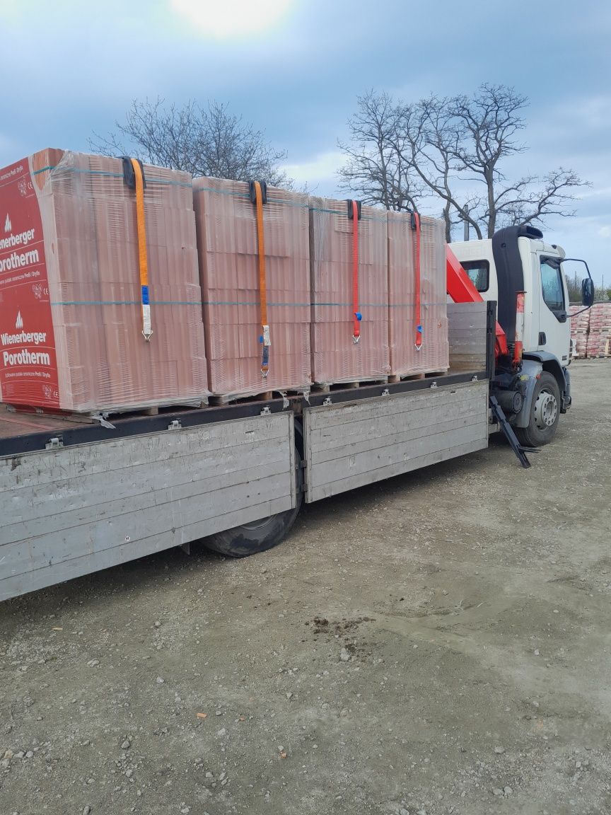 Transport hds dźwig