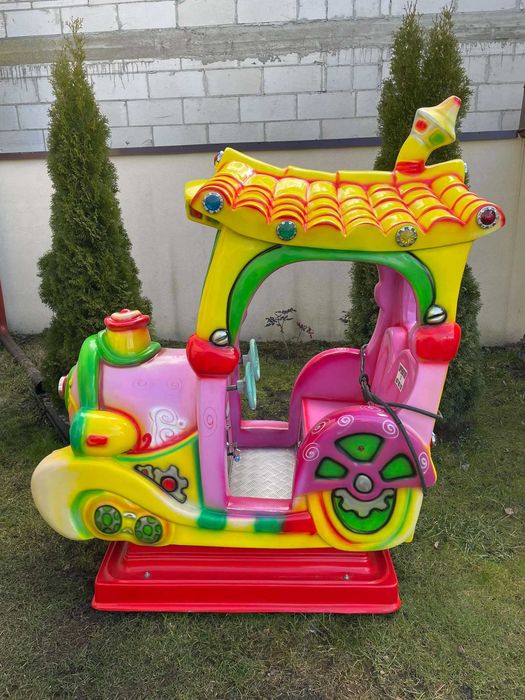 Automat zarobkowy, bujak, ciuchcia, super stan, vending.