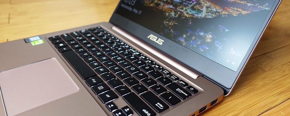 Laptop 14cali ’ ASUS ZenBook i3 /8GB/256SSD/Win10 j.nowy!