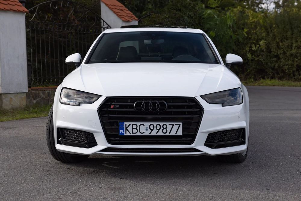 Audi S4 Limousine Audi S4 8W 3.0 TFSI 354KM