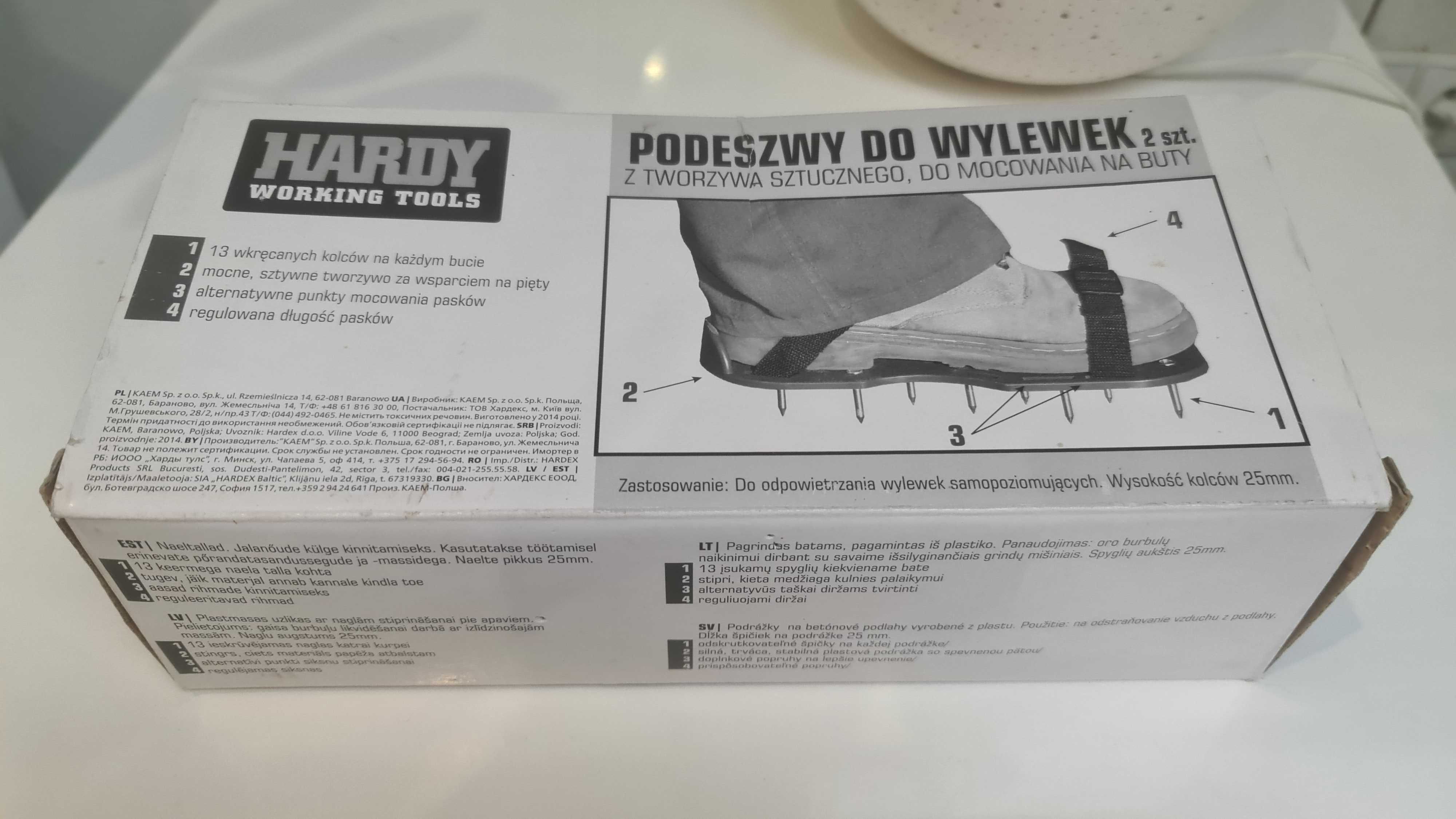 Podeszwy do wylewek i do napowietrzania trawników