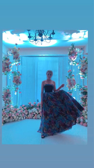 Продам вечірнє плаття,  сукню, випускне плаття