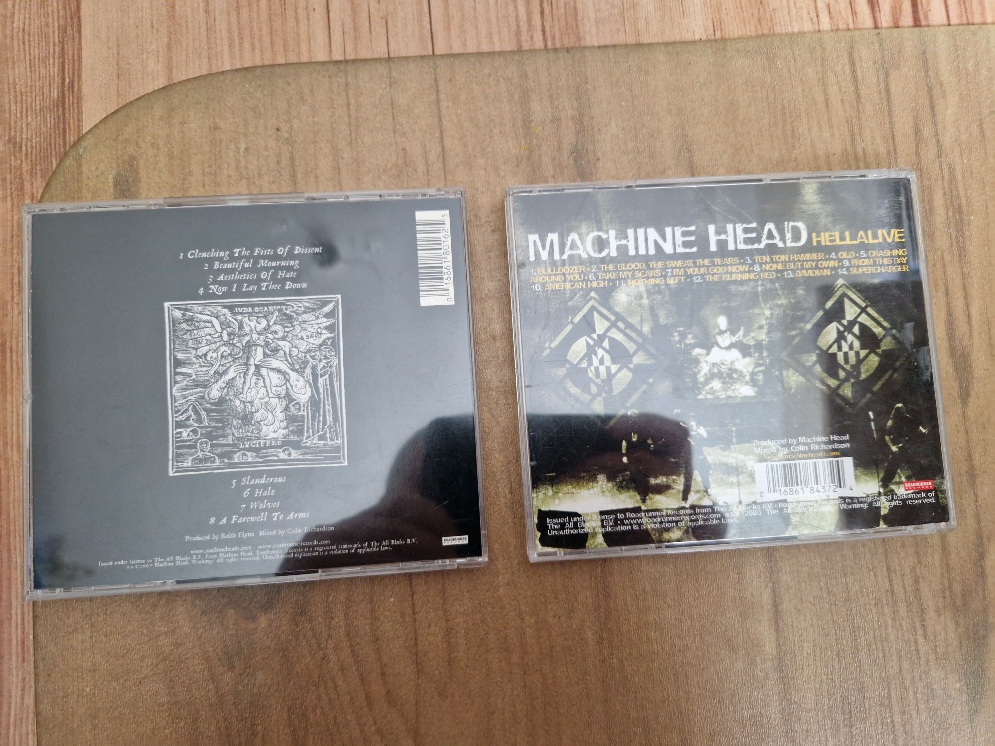 2 płyty CD zespołu Machine Head