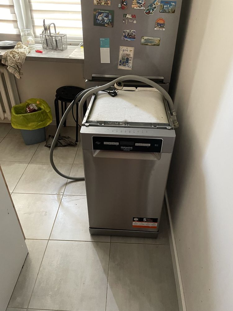 Zmywarka hotpoint HSFO3T223WCX