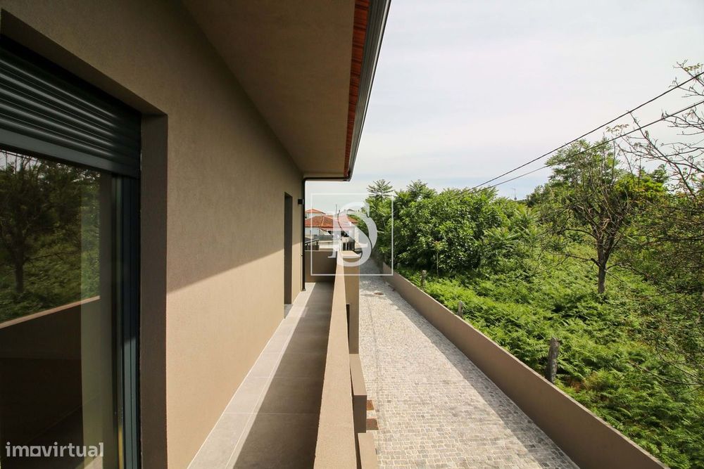 Apartamento T3 , Terraço e varanda
