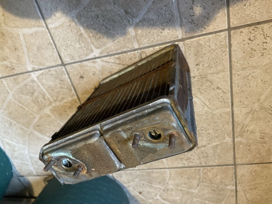 Nagrzewnica do naprawy fiat 124  spider do roku 1977