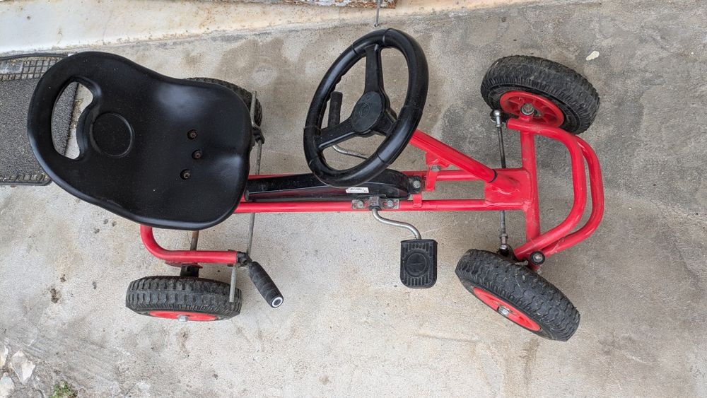 Carrilho ou triciclo de criança