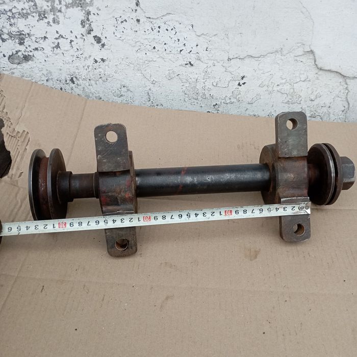 Вал циркулярной пилы. Циркулярка. Циркулярная пила