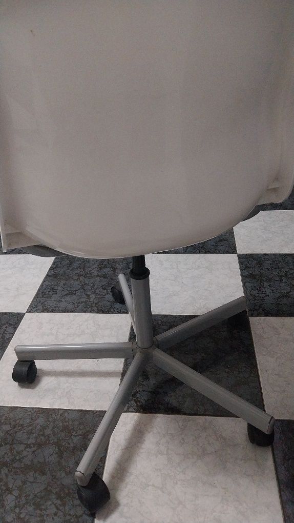 Cadeira Ikea crianças