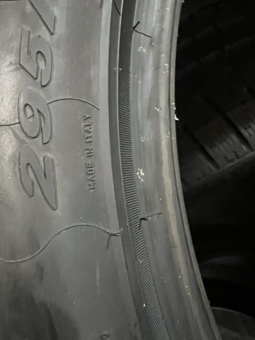 295/35/20+255/40/20 R20 Pirelli Sottozero Winter 270 4шт нові зима