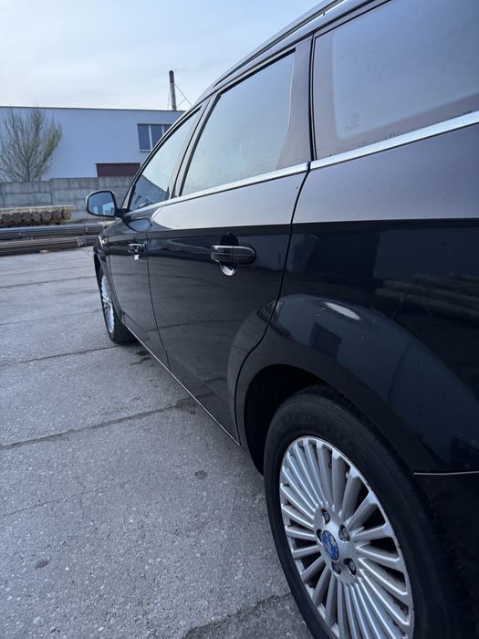 Mondeo 2.0TDCI 140 km 6 biegów Convers +