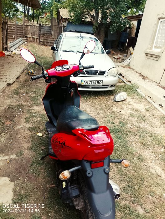 Продам скутер 139qmb